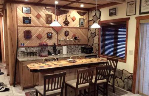 Gorgeous Bed and Breakfast Suite near Elk City in Wilderness of Central Idaho - Foto 5