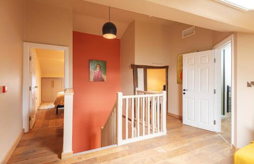 Central Whitchurch - Lowcross House Guest Bedroom 6 - Foto 6