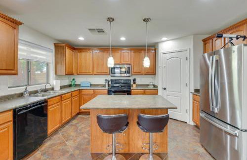 Large Pool and Yard with Bocce Oasis in Coolidge! - Foto 7