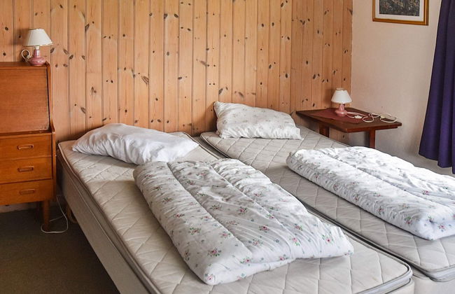 8 Person Holiday Home in Finnas - Foto 1