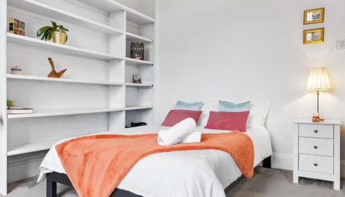 Lovely Split level 2 bedroom flat in NW London - Foto 5