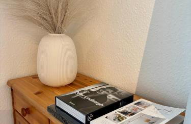 Modernes Studio mit Balkon & Seeblick am Biggesee - Photo 9