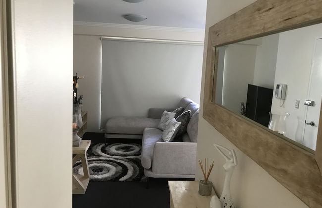 Sleek apartment Unit 87 - Photo 16