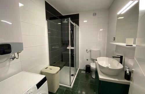 The Rooftop - Photo 32