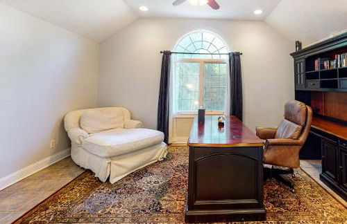 Beautiful home with modern conveniences - close to the beach, dogs welcome - Foto 8