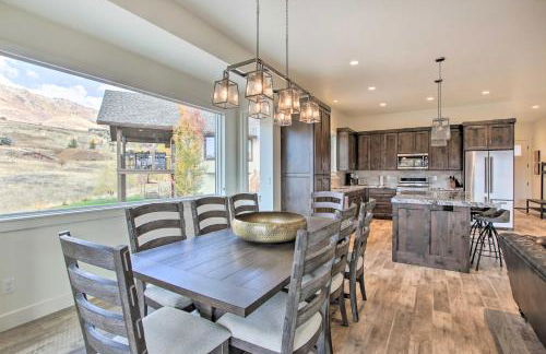 Scenic Eden Gem with Hot Tub about 6 Mi to Ski Area - Foto 6