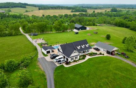 Bourbon Barrel Cottages Main House - Foto 3