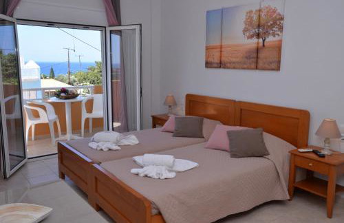 Sunny Rooms - Photo 16