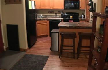 Rustic 2 BR Mountain View-walk to resort - Foto 24