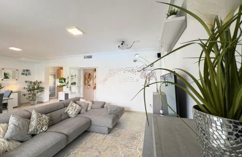 Villa Sofía - 2 bedroom villa with private pool and garden - Foto 33