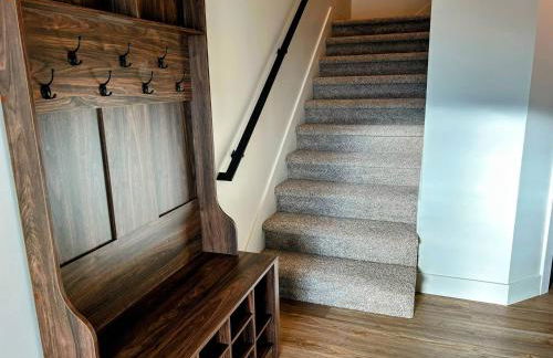 Alpine Escape Luxury Retreat, Hot Tub, Walkable, Mountain Views, 3 King Beds - Foto 19