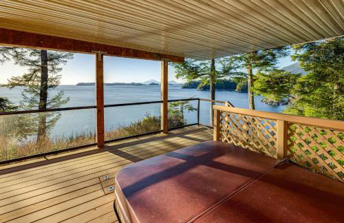 Hot Tub and Whale Watching! Scenic Sitka Escape - Foto 32