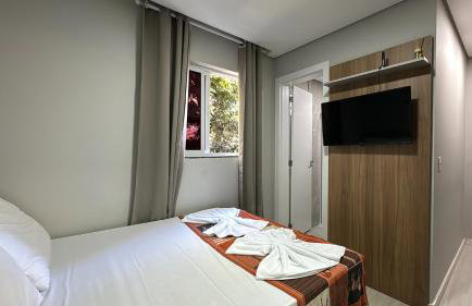 4- Studio para casal. Ótima Localização - Foto 2