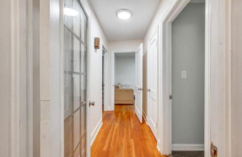 Winston-Salem Home on 2 Acres - Spacious Deck! - Foto 9