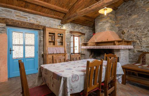 Villa Denis Village in Central Istria for 28 people pet friendly complex of 4 stone houses - Photo 25