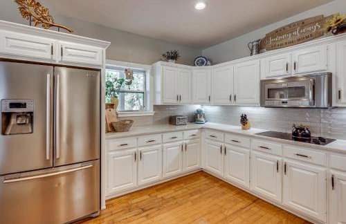 Spacious Getaway By Wolf Pen Gap 15 Acres and Pool! - Foto 9