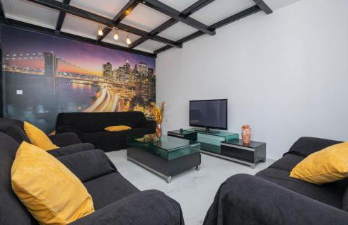 Awesome Home In Veliki Prolog - Foto 3