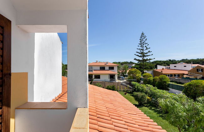 JOIVY 3-BR Cottage w/Terrace & Garden in Colares - Foto 43