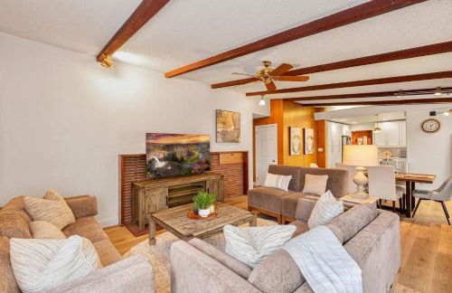 Spacious Mid Century Modern Sunroom Rambler - Foto 4