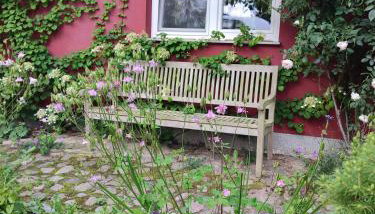 Kleiner Bauernhof in Ostseenähe - ganze Ferienwohnung mit 2 Zimmern - Foto 2, Garden view