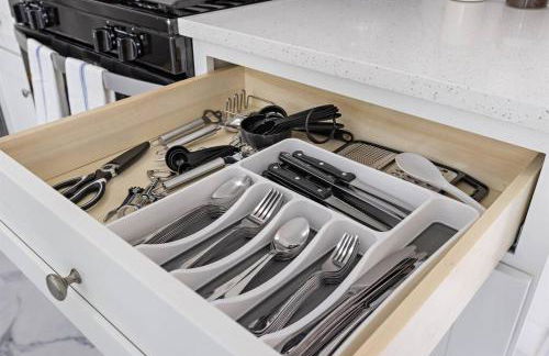 Comfy Cozy retreat - NYC & NWK w free parking - Foto 14