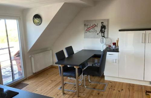 Sonnige Etagen-Wohnung, alleinige Nutzung, Wasserbett - Foto 2