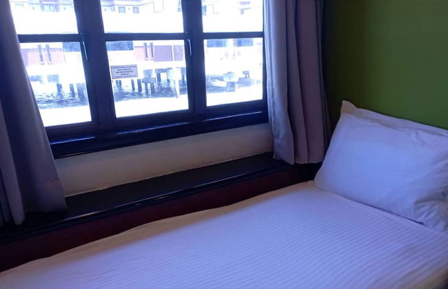 Alpine LXPD Water Chalet - Photo 43