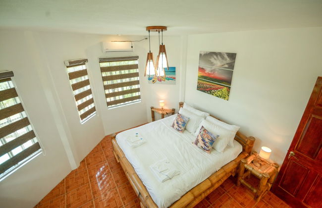 Hilltop Pool and Villa - Foto 17