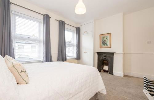 Quaint Victorian Cottage great transport to London - Pass the Keys - Foto 3