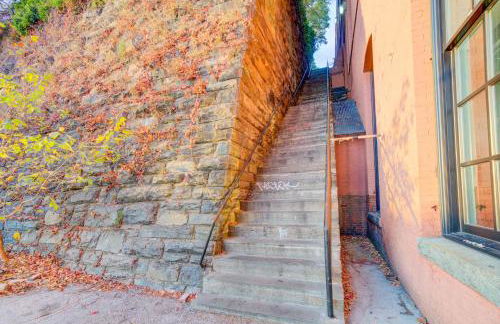 HEART of OLD TOWN Historic 2 BR Walk to KING ST - Foto 64