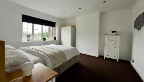 One-Bedroom flat in Cheam Village - Foto 5
