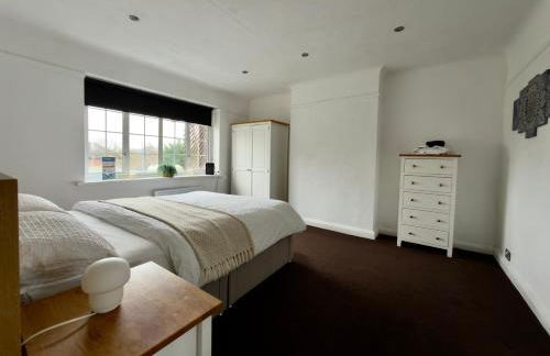One-Bedroom flat in Cheam Village - Foto 5