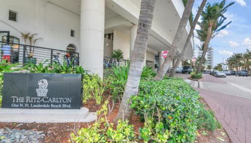 Ritz-Carlton 2br 17th fl Penthouse Hotel Condo - Foto 4