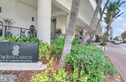 Ritz-Carlton 2br 17th fl Penthouse Hotel Condo - Foto 4