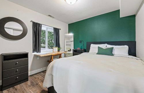 Black Hills Getaway with Hot Tub & Game Room for 18 - Foto 33