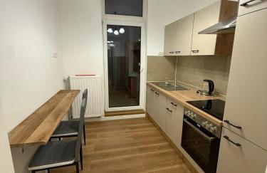 Apartment 2 Zimmer Küche Bad TV Garten WLAN - Foto 2