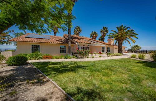 Hilltop Oasis - Foto 38