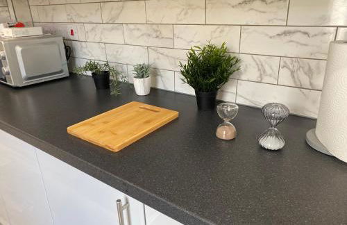 Stylish Home - Close to City Centre, Anfield Stadium - Free Parking - Foto 16