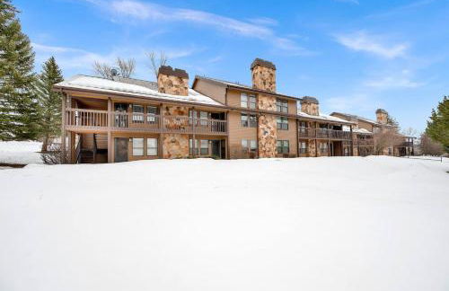 Wolf Creek Lodge Condo in Eden, UT - Relaxing Mountain Retreat - Foto 1