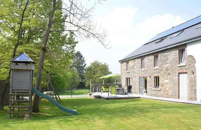 Champlon Villa Near Forest - Photo 32