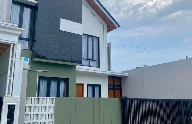 DIRUMA SADJA HOME VILLA - Foto 1