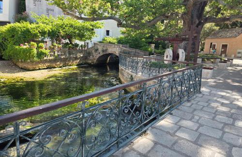 Apartman Sofia za 3 s parking blizu centra - Photo 27