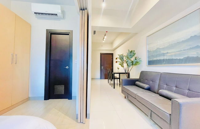 Uptown Parksuites 2 - Photo 29