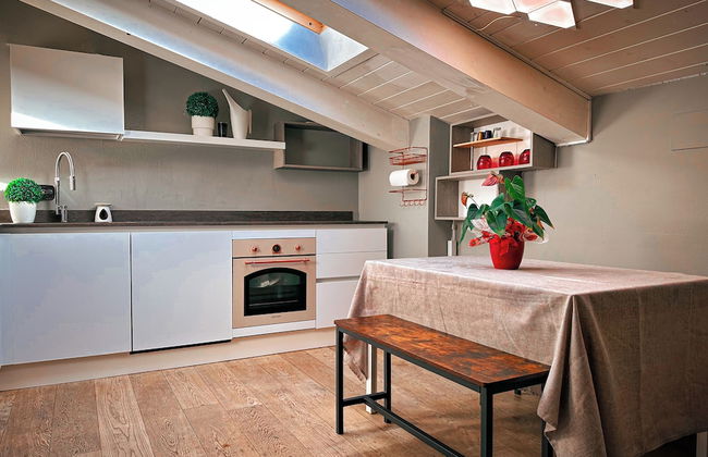 Room in Apartment - The Sweet Attic of Lu in the Historic Center - Photo 1