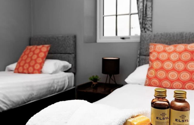 The Maelor - Berwyn House Central Wrexham - Photo 69