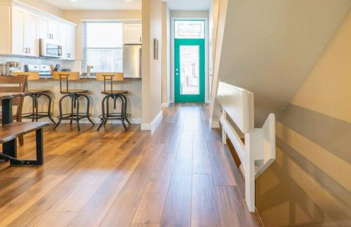 Cozy & Modern Soulard 4BR & Game Room ABODEbucks - Foto 24