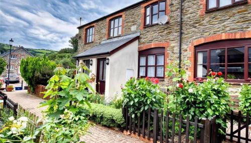 Cosy coastal retreat lovingly refurbished - Foto 1