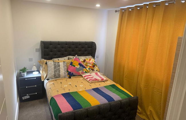 1 Bed Flat - Sleeps 2 - Pets - Garden - Parking - Foto 2