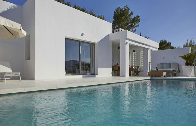 Exquisite Villa With Parking Space - Foto 1