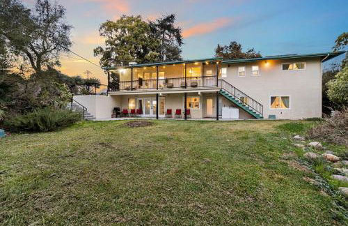 Entire Private Home with 4 Bedrooms 3 Bathrooms, King Bed, Big Yard, Prime Area, Ranch Style, Available Now - Photo 52